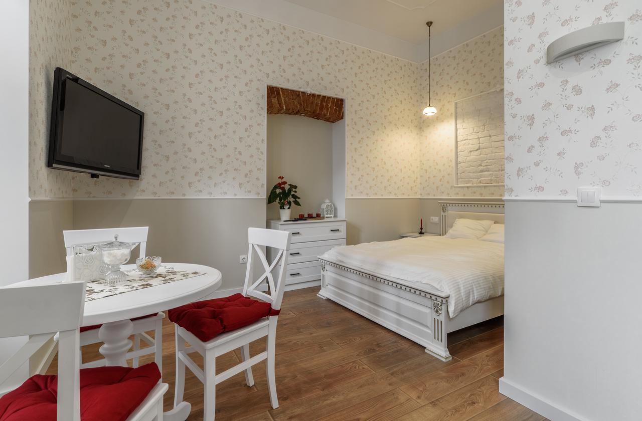 Sweet Home Near Opera House Leopoli Esterno foto